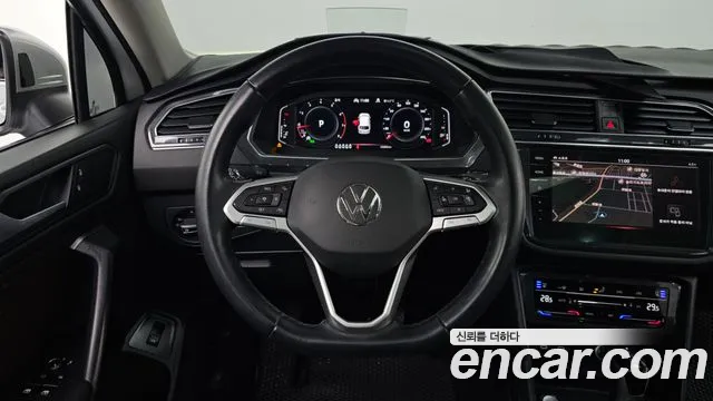Volkswagen Tiguan — Фото автомобиля 14