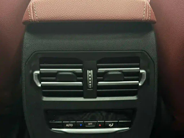 BMW 3 Series — Фото автомобиля 15