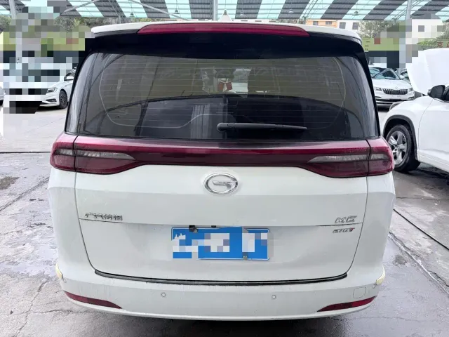 GAC Trumpchi M6 — Фото автомобиля 18