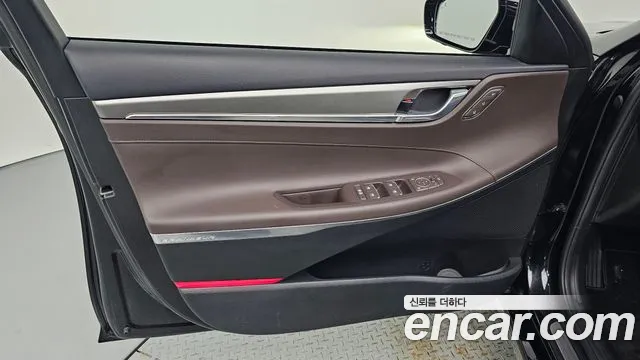 Hyundai Grandeur Новый Grandeur IG — Фото автомобиля 22