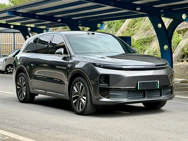 Li Auto L6 — Фото автомобиля 3