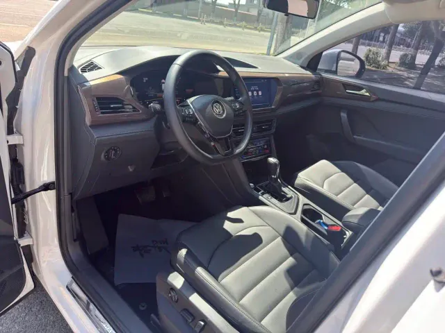 Volkswagen Tharu — Фото автомобиля 7