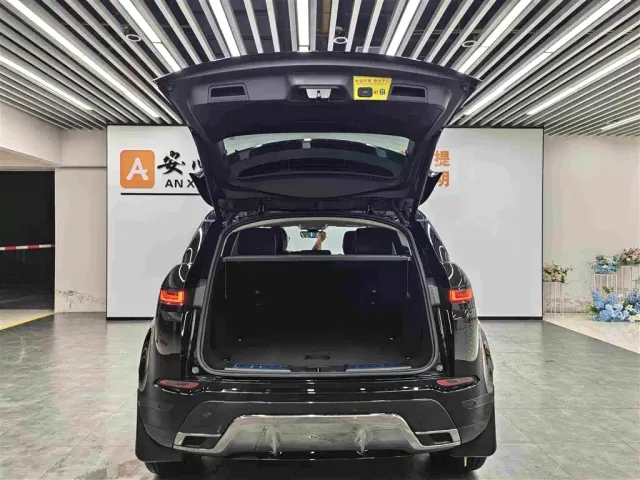 Land Rover Range Rover Evoque — Фото автомобиля 16