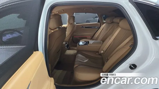 Genesis G80 Бензин 2.5 турбо 2WD — Фото автомобиля 16