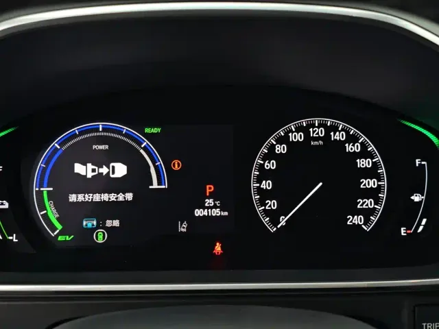 Honda Elysion — Фото автомобиля 11