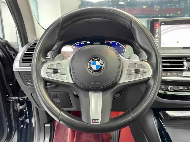 BMW X3 — Фото автомобиля 9