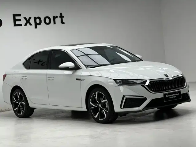 Skoda Octavia — Фото автомобиля 3