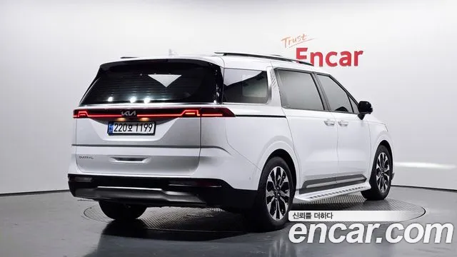 Kia Canival Carnival 4 поколение Бензин 9 мест Signature — Фото автомобиля 2