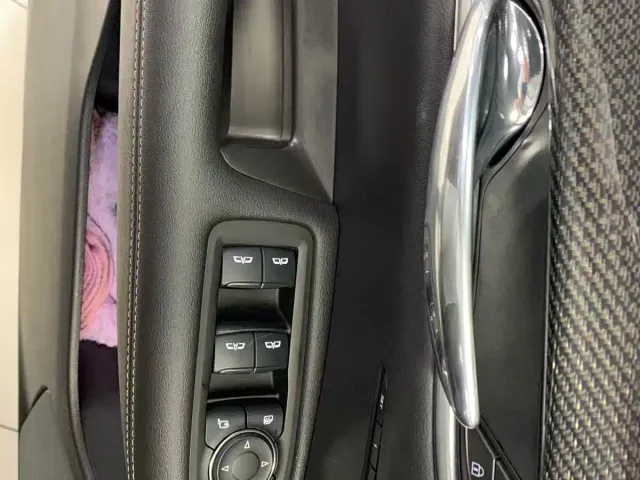 Cadillac XT5 — Фото автомобиля 16