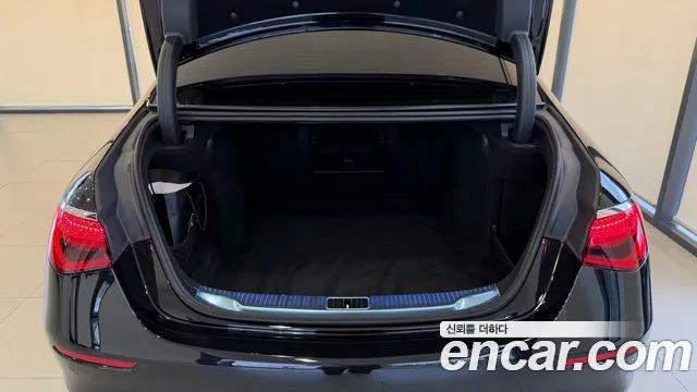 Mercedes-Benz S-Class W223 — Фото автомобиля 17