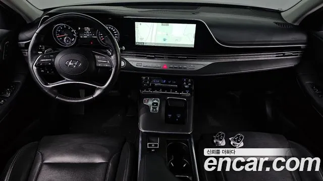 Hyundai Grandeur New — Фото автомобиля 10