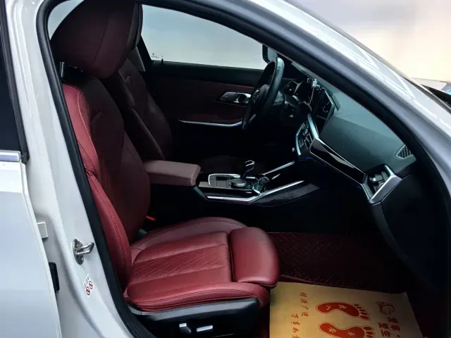 BMW 3 Series — Фото автомобиля 21