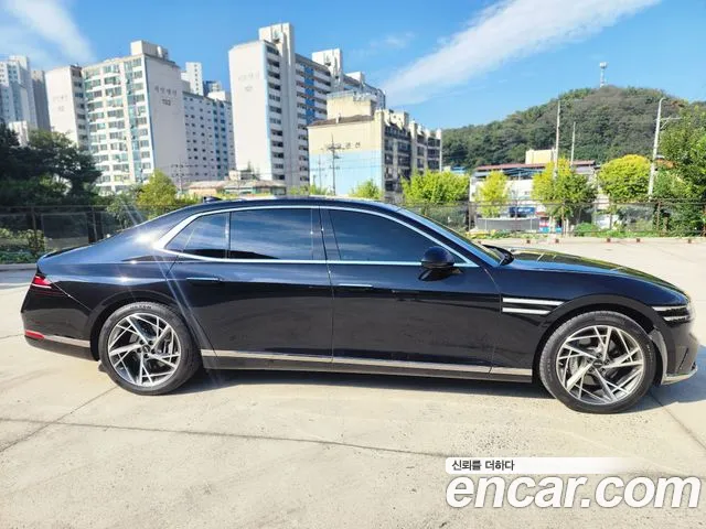 Genesis G90 RS4 — Фото автомобиля 3
