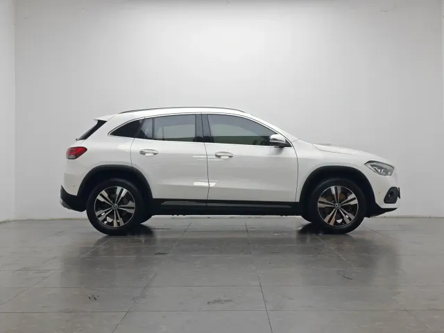 Mercedes-Benz GLA-Class — Фото автомобиля 11