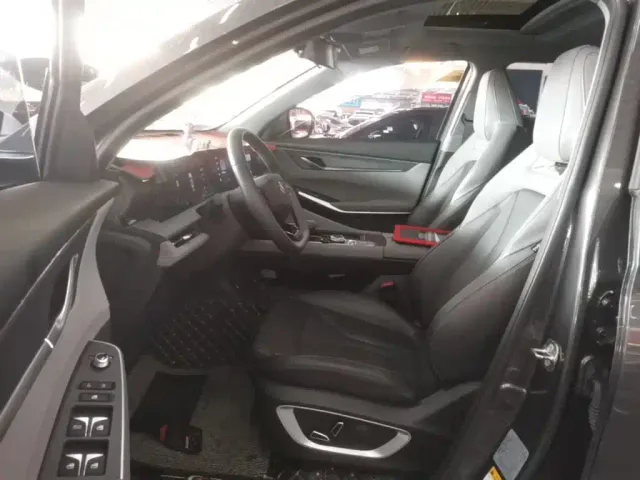 Changan CS75 Plus — Фото автомобиля 14