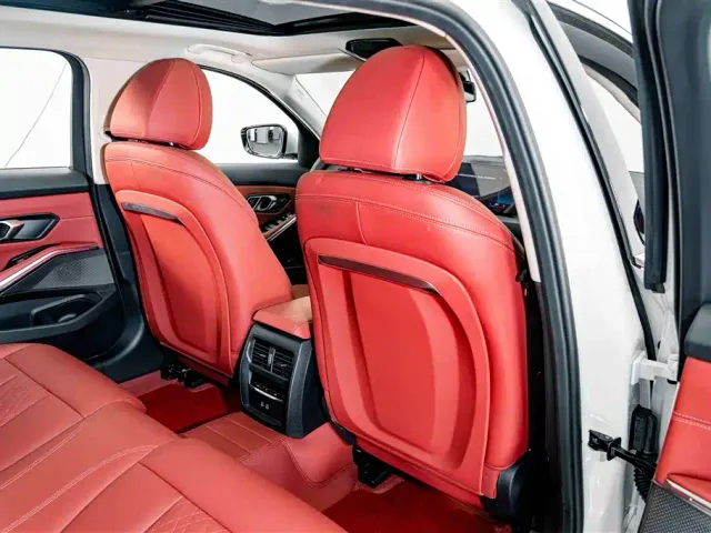 BMW 3 Series — Фото автомобиля 19