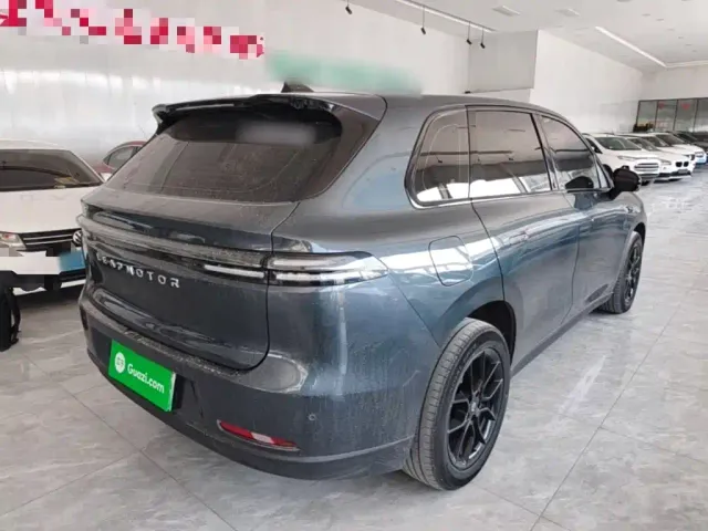 Leapmotor C10 — Фото автомобиля 6