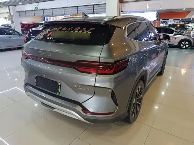 BYD Song PLUS — Фото автомобиля 6