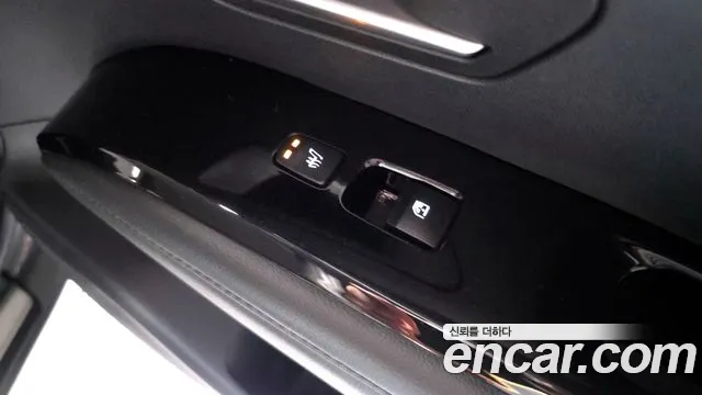 Hyundai Tucson Tucson (NX4) Дизель 2.0 2WD — Фото автомобиля 29