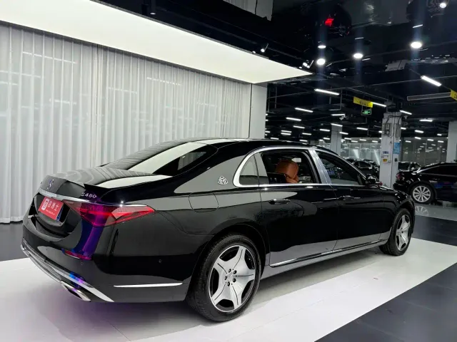 Mercedes-Benz Maybach S-Class — Фото автомобиля 10