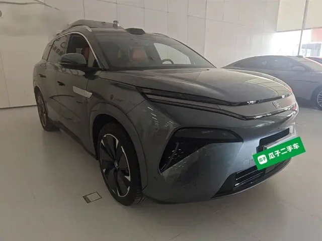 BYD Tang L — Фото автомобиля 3
