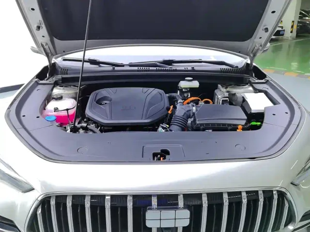 Geely Galaxy Stellar 6 — Фото автомобиля 10