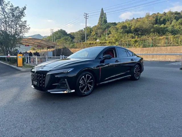 Фотография автомобиля — Hongqi H6