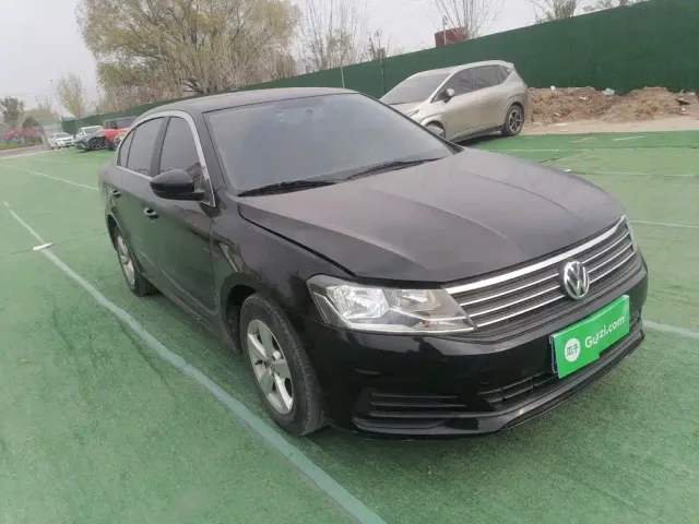 Volkswagen Lavida — Фото автомобиля 21