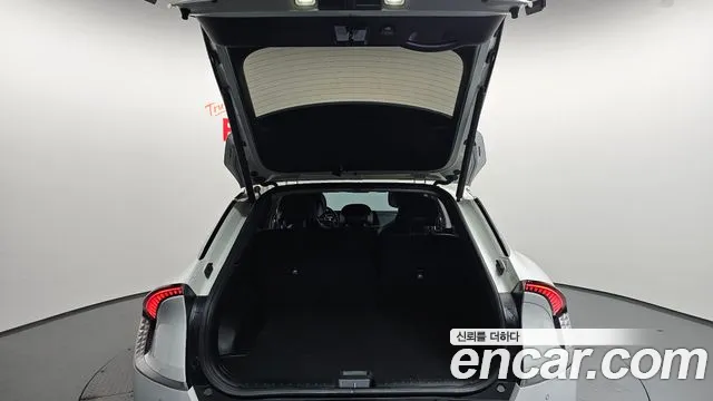 Kia EV6 — Фото автомобиля 15