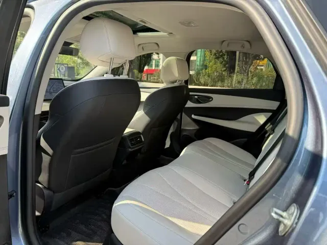 BYD Seal 05 DM-i — Фото автомобиля 5