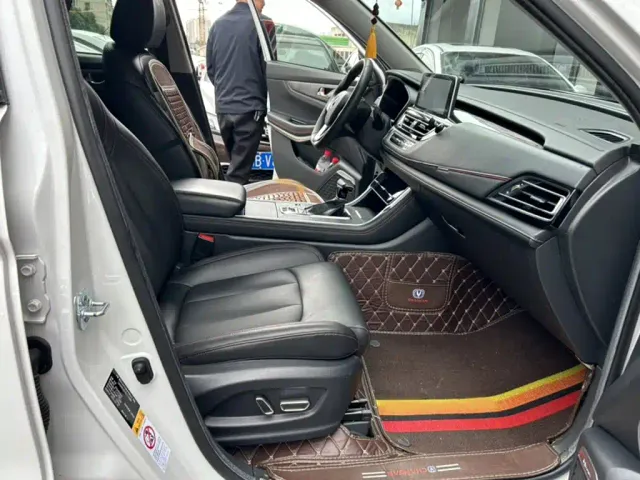 Changan CS75 — Фото автомобиля 2