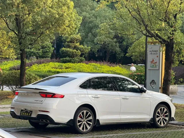 Geely Xingrui — Фото автомобиля 12