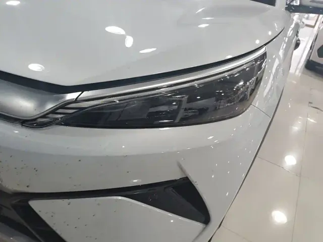 BYD Yuan PLUS — Фото автомобиля 23
