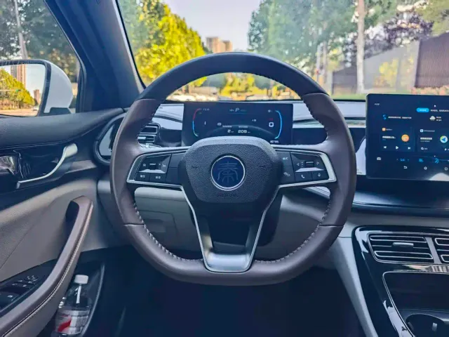 BYD Qin PLUS — Фото автомобиля 8