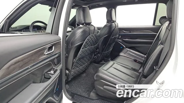 Jeep Cherokee Grand Cherokee(WL) L 3.6 Overland — Фото автомобиля 10
