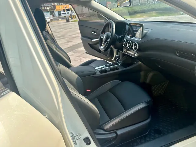 Nissan Sylphy — Фото автомобиля 12