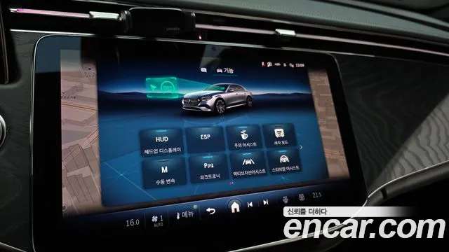 Mercedes-Benz E-Class — Фото автомобиля 15