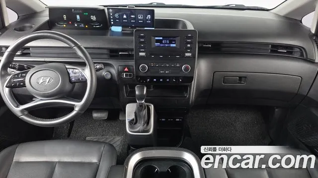 Hyundai Staria — Фото автомобиля 10