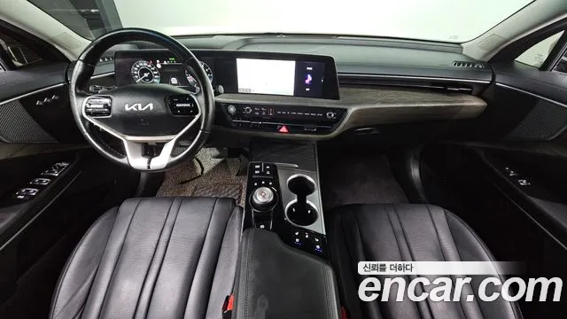 Kia K8 — Фото автомобиля 10