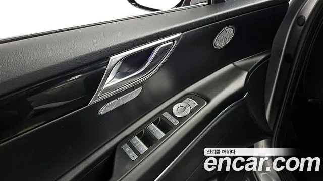 Genesis GV80 2.5T Бензин AWD — Фото автомобиля 19