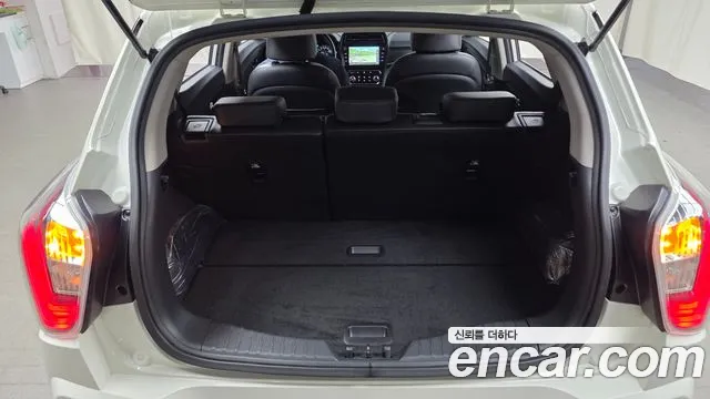 KG_Mobility_Ssangyong TIBOLI Very New Tivoli Бензин 1.5 2WD — Фото автомобиля 20