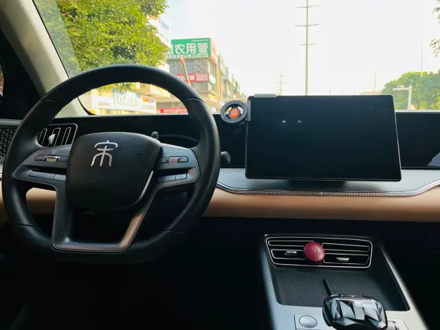 BYD Song Pro — Фото автомобиля 14