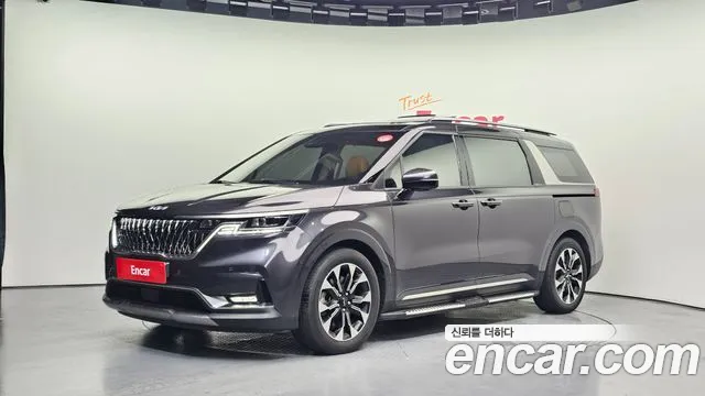 Фотография автомобиля — Kia Carnival Generation 4