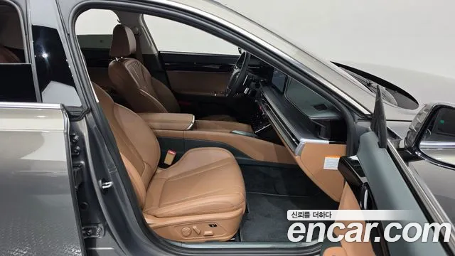 Hyundai Grandeur GN7 — Фото автомобиля 16