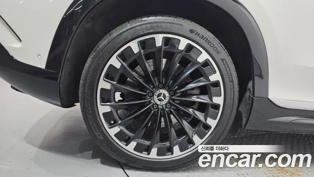 Mercedes-Benz EQS — Фото автомобиля 4