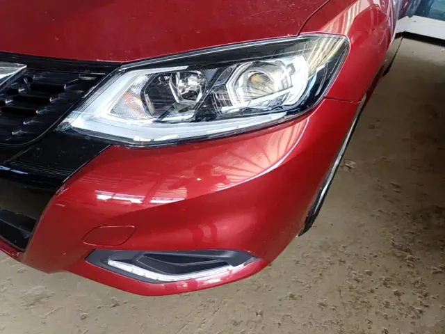 Nissan Tiida — Фото автомобиля 23