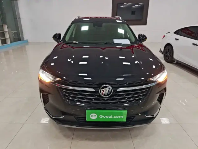 Buick Envision Plus — Фото автомобиля 2