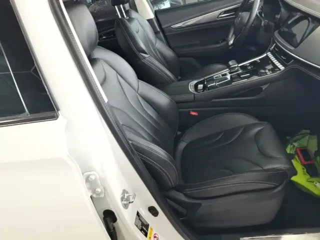 Changan CS85 COUPE — Фото автомобиля 18