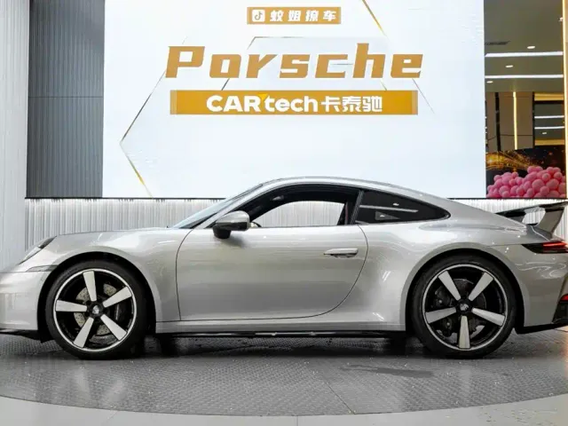 Porsche 911 — Фото автомобиля 3