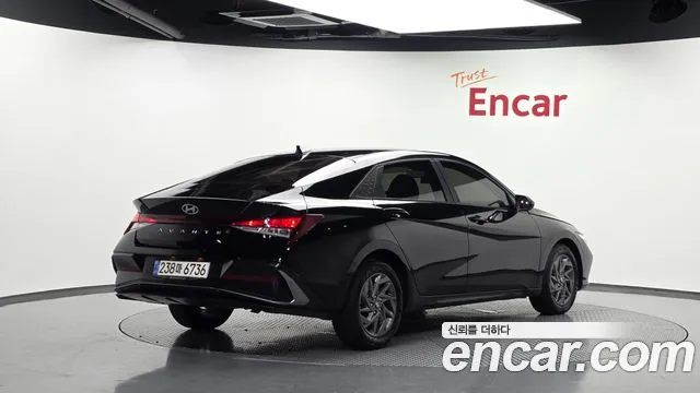 Hyundai AVANTE Новый Avante (CN7) — Фото автомобиля 2